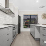 57 Bunting Crescent, KALKALLO, VIC 3064 AUS