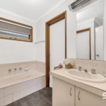 27 Northleigh Avenue, CRAIGIEBURN, VIC 3064 AUS
