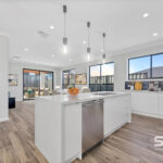 31 Adansonia Circuit, MICKLEHAM, VIC 3064 AUS