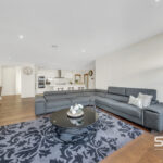 31 Dalmeny Way, MERNDA, VIC 3754 AUS