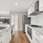 21 Kenora Way, MICKLEHAM, VIC 3064 AUS