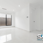 124 Compass Drive, GREENVALE, VIC 3059 AUS