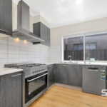 94 Moor Park Drive, CRAIGIEBURN, VIC 3064 AUS
