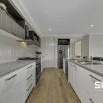 6 Selkirk Way, MICKLEHAM, VIC 3064 AUS