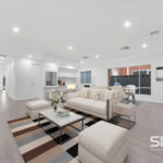 25 Huntingfield Street, THORNHILL PARK, VIC 3335 AUS