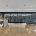 4 Nesting Vista, CRAIGIEBURN, VIC 3064 AUS