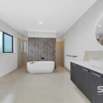 9 Boglis Avenue, WOLLERT, VIC 3750 AUS
