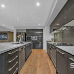 14 Asbury Street, CRAIGIEBURN, VIC 3064 AUS