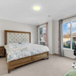 24 Bellinger Circuit, CRAIGIEBURN, VIC 3064 AUS