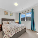 24 Bellinger Circuit, CRAIGIEBURN, VIC 3064 AUS
