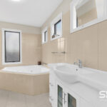 4 Durban Place, CRAIGIEBURN, VIC 3064 AUS
