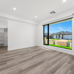 18 Ravenscraig Drive, STRATHTULLOH, VIC 3338 AUS