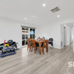 1/4 Hoop Court, MILL PARK, VIC 3082 AUS