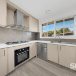 1/4 Hoop Court, MILL PARK, VIC 3082 AUS