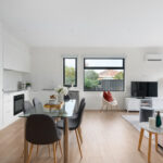 1/7 Burton Street, LALOR, VIC 3075 AUS