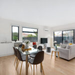 1/7 Burton Street, LALOR, VIC 3075 AUS